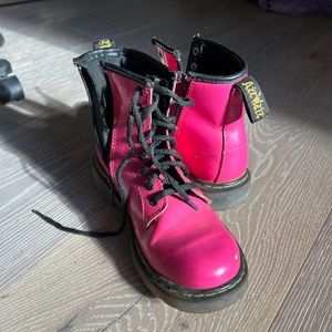 Doc Martens SUPER CUTE rare Dr. Marten hot pink boots 32 EU